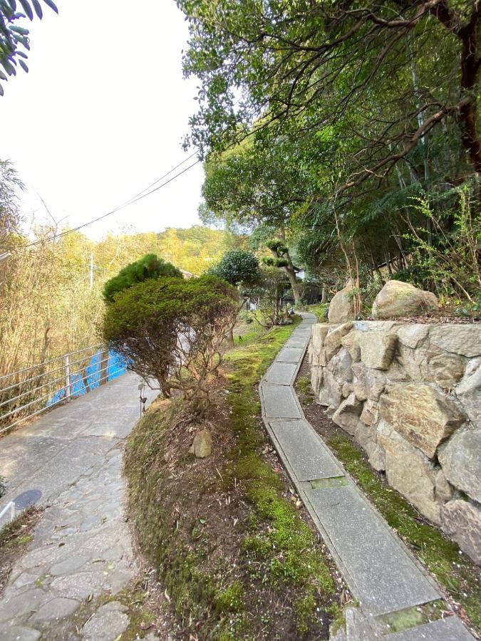 Bamboo Village Guest House Наошима Екстериор снимка