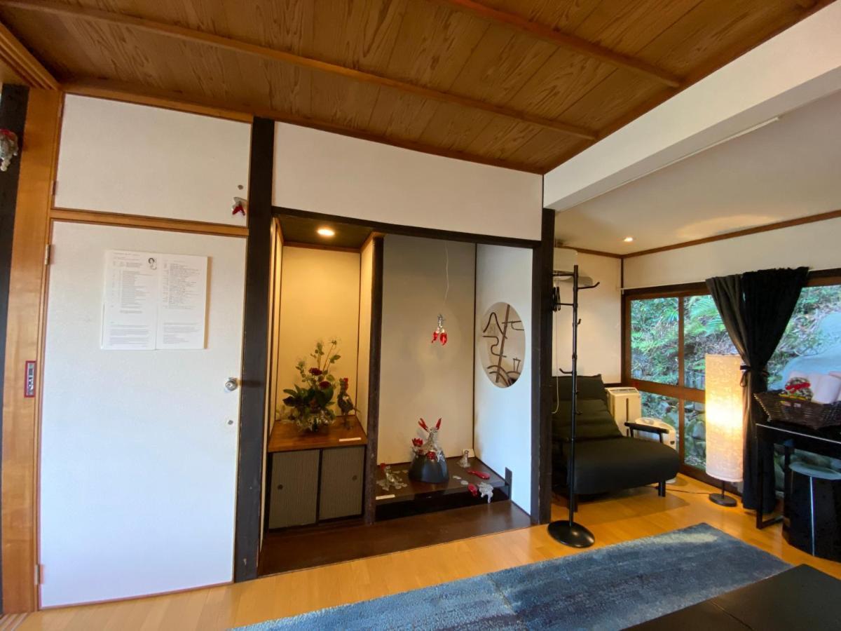 Bamboo Village Guest House Наошима Екстериор снимка