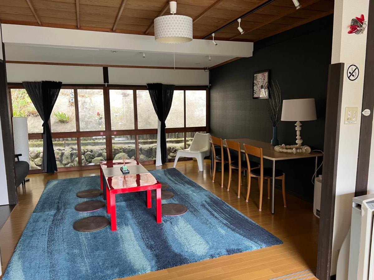 Bamboo Village Guest House Наошима Екстериор снимка
